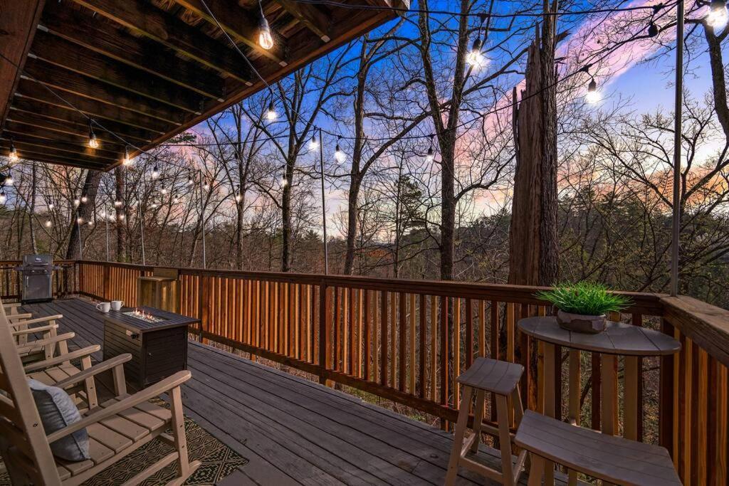 The Family Stone Luxe Cabin Sleeps 12 Hot Tub Dogfriendly Dollywood Pigeon Forge Exterior foto
